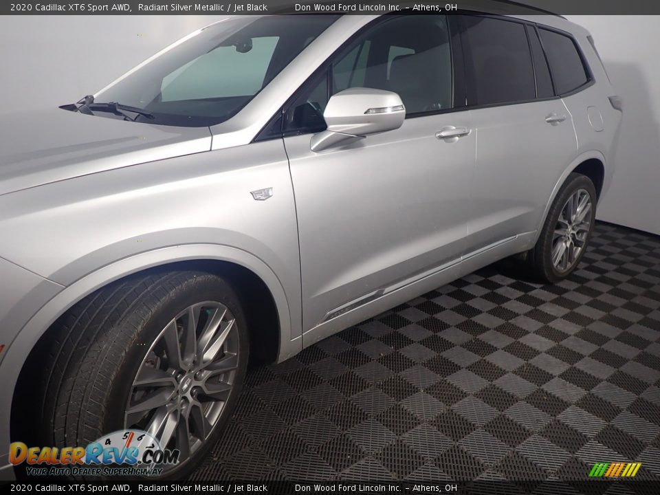 2020 Cadillac XT6 Sport AWD Radiant Silver Metallic / Jet Black Photo #11