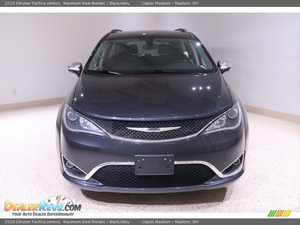 2019 Chrysler Pacifica Limited Maximum Steel Metallic / Black/Alloy Photo #2
