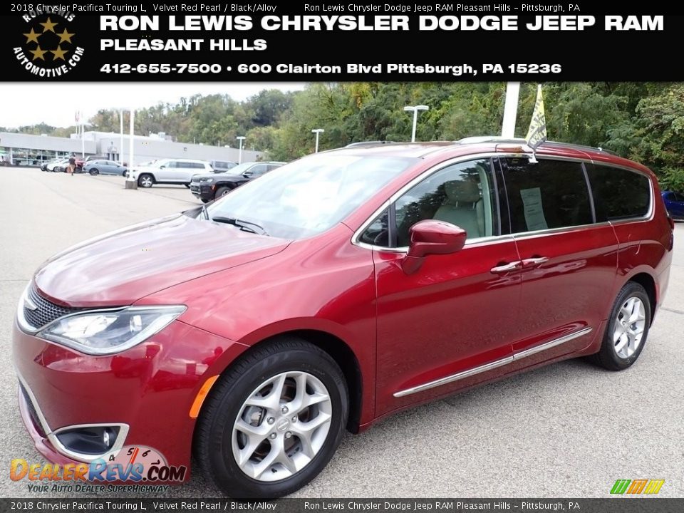 2018 Chrysler Pacifica Touring L Velvet Red Pearl / Black/Alloy Photo #1