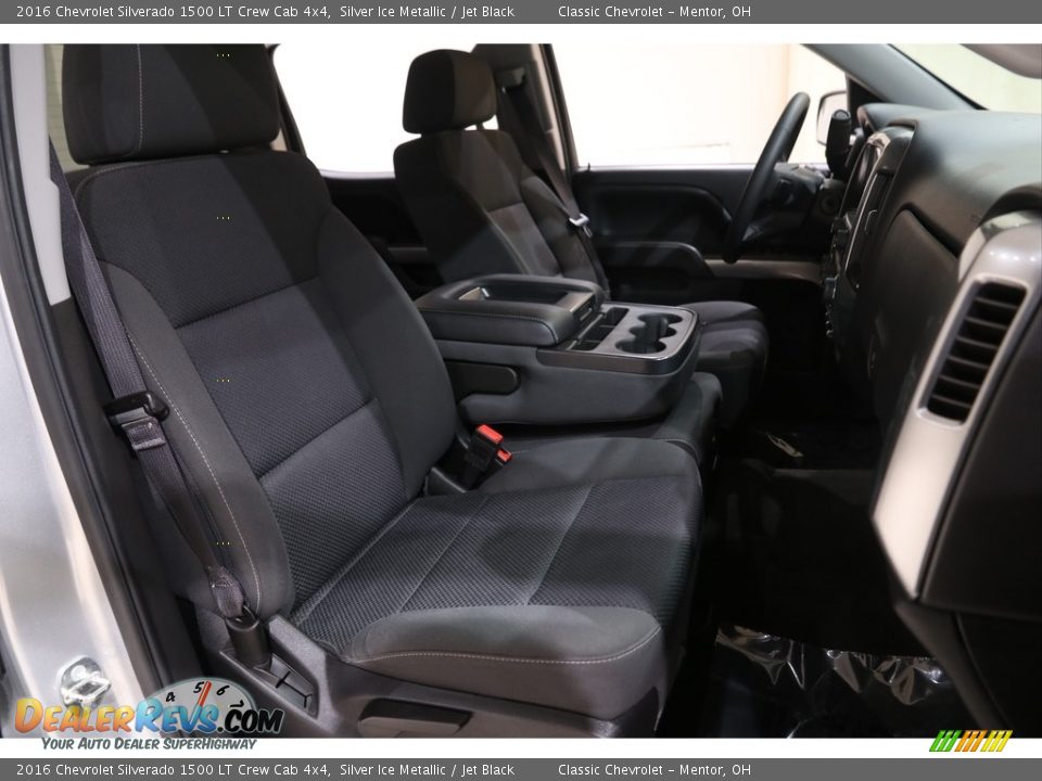 Front Seat of 2016 Chevrolet Silverado 1500 LT Crew Cab 4x4 Photo #15
