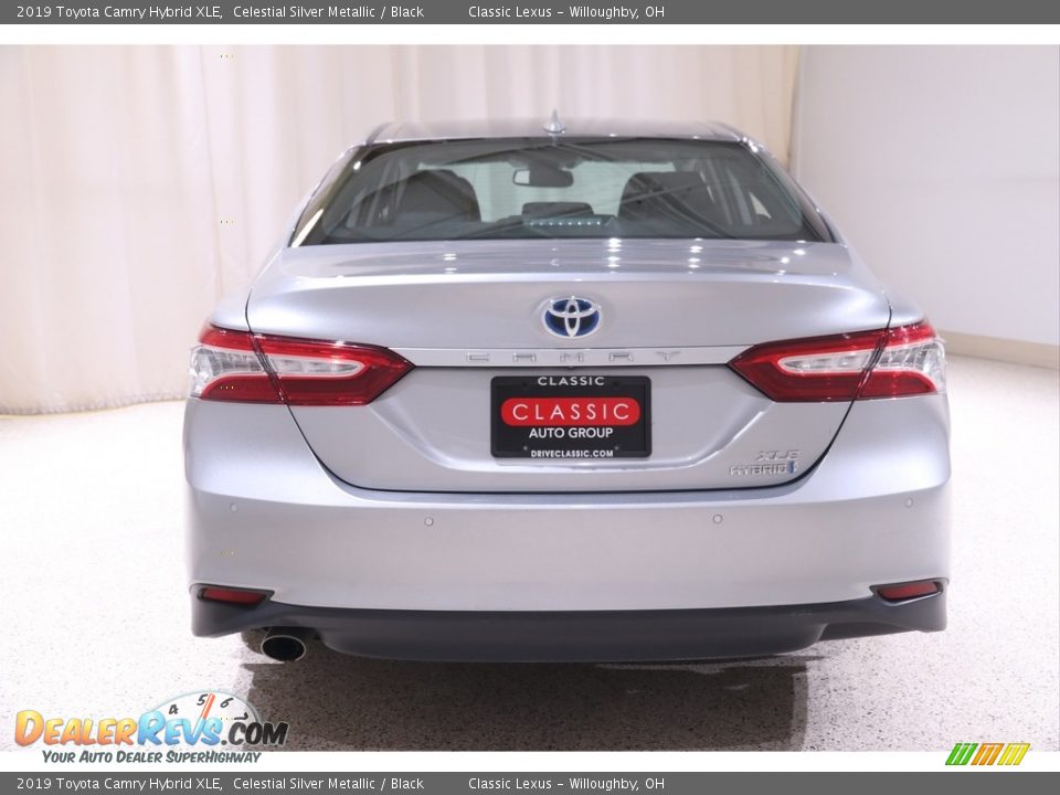 2019 Toyota Camry Hybrid XLE Celestial Silver Metallic / Black Photo #18