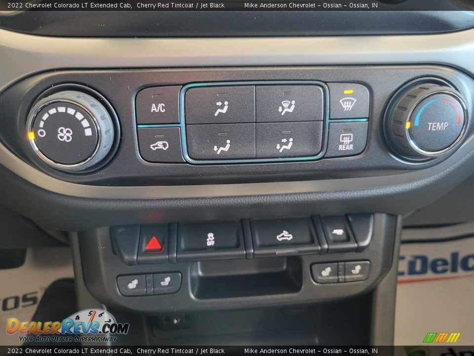 Controls of 2022 Chevrolet Colorado LT Extended Cab Photo #25