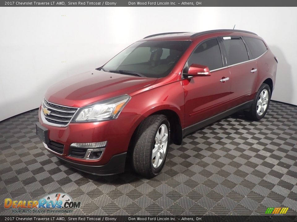 2017 Chevrolet Traverse LT AWD Siren Red Tintcoat / Ebony Photo #9
