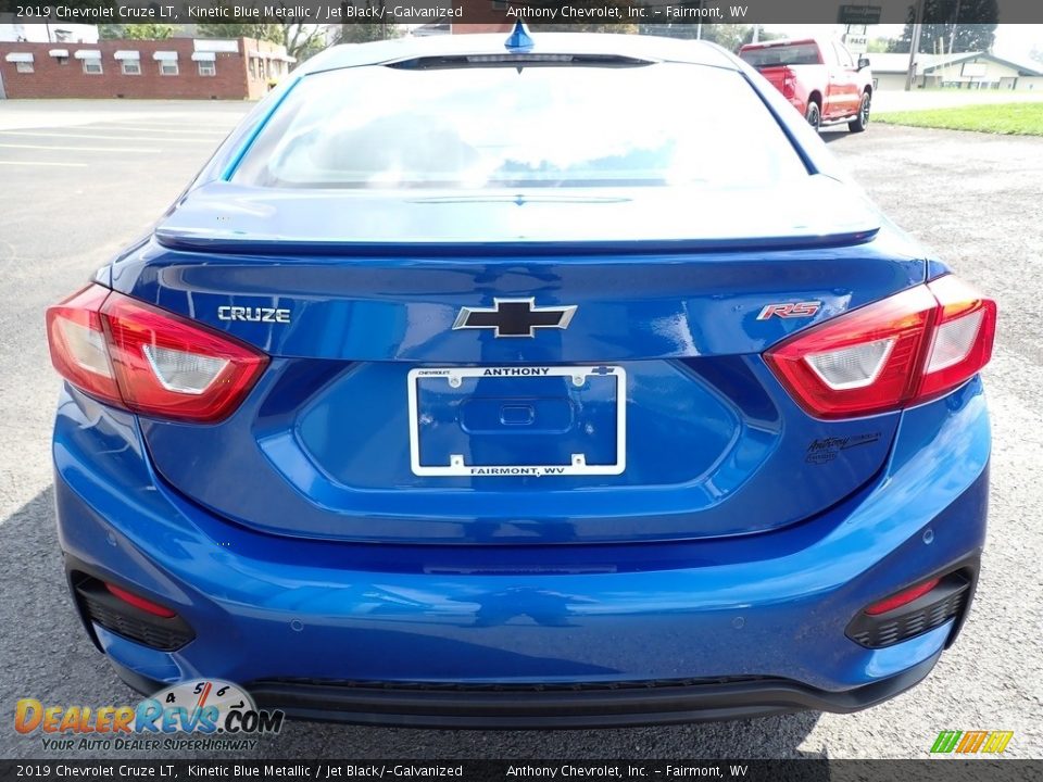 2019 Chevrolet Cruze LT Kinetic Blue Metallic / Jet Black/­Galvanized Photo #4