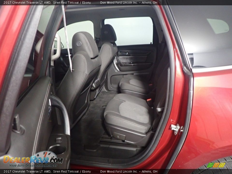2017 Chevrolet Traverse LT AWD Siren Red Tintcoat / Ebony Photo #35