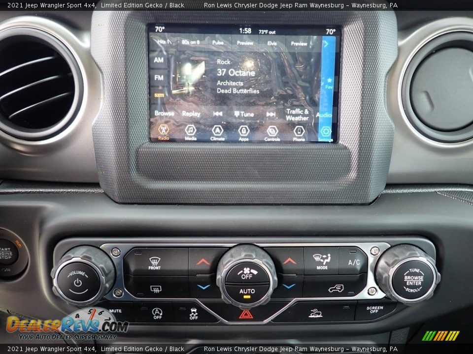 Controls of 2021 Jeep Wrangler Sport 4x4 Photo #20