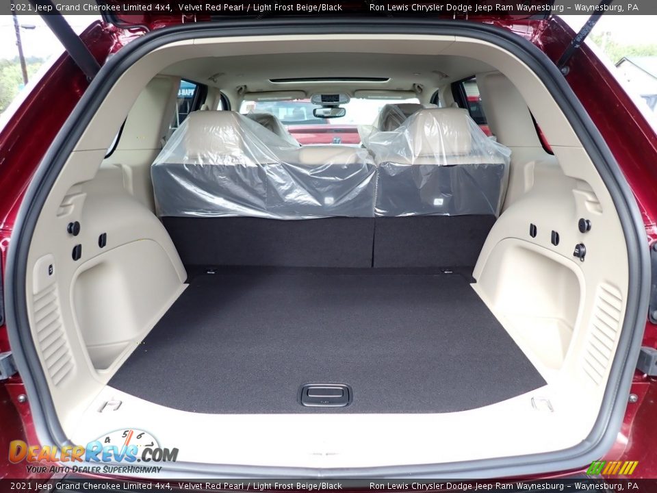 2021 Jeep Grand Cherokee Limited 4x4 Trunk Photo #5