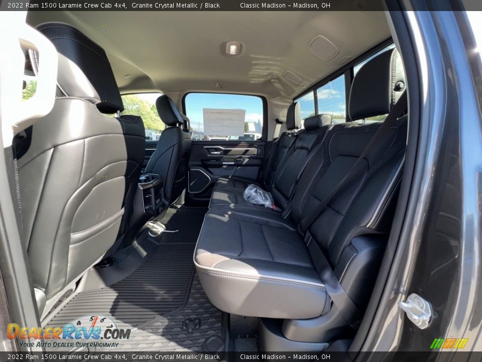 2022 Ram 1500 Laramie Crew Cab 4x4 Granite Crystal Metallic / Black Photo #3