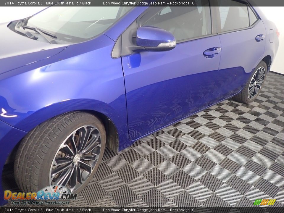 2014 Toyota Corolla S Blue Crush Metallic / Black Photo #10