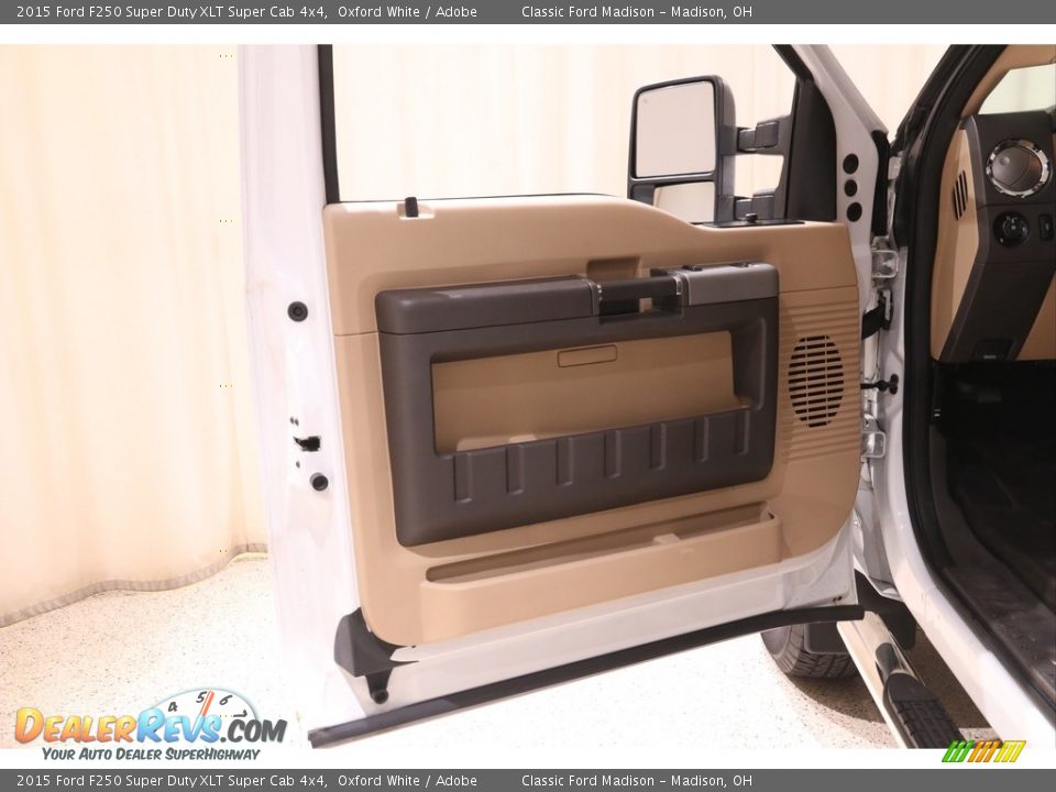 2015 Ford F250 Super Duty XLT Super Cab 4x4 Oxford White / Adobe Photo #5