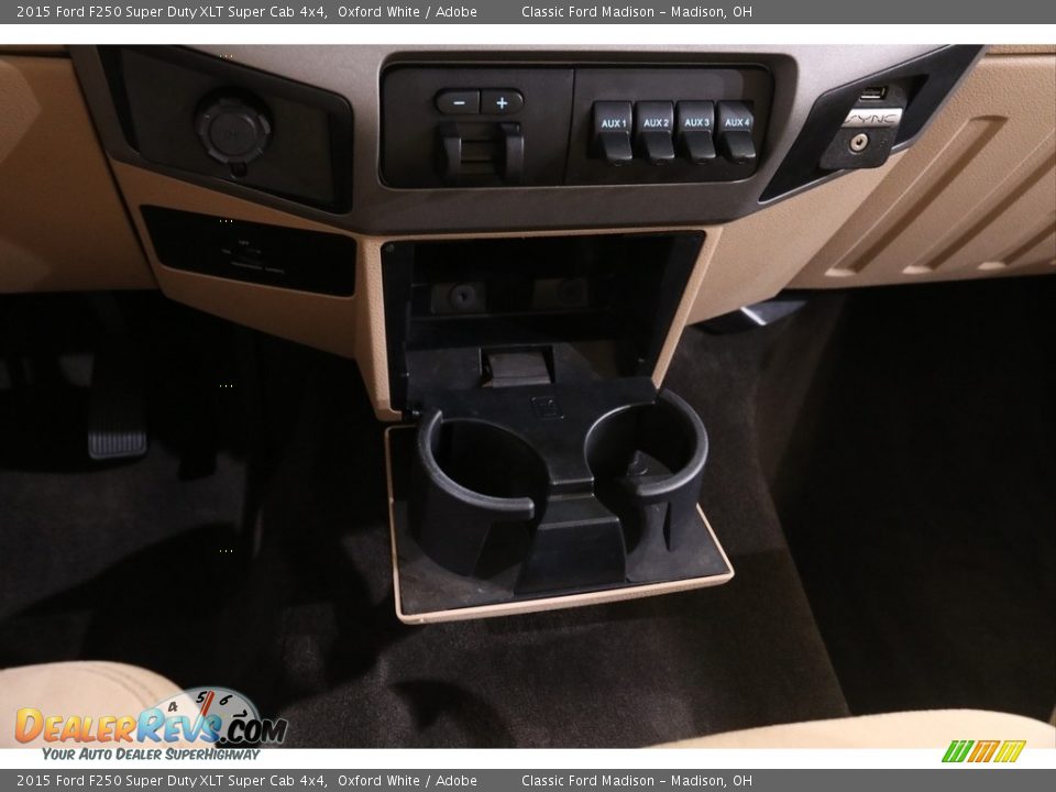 2015 Ford F250 Super Duty XLT Super Cab 4x4 Oxford White / Adobe Photo #11