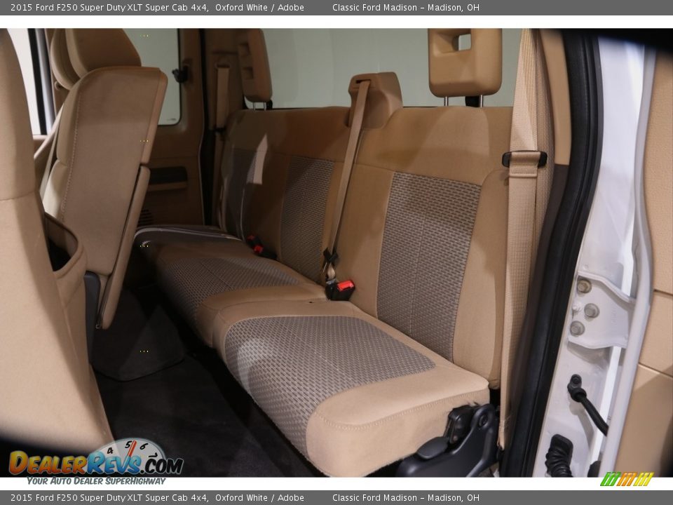 2015 Ford F250 Super Duty XLT Super Cab 4x4 Oxford White / Adobe Photo #15