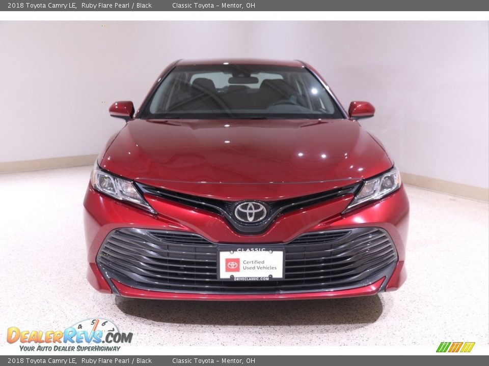 2018 Toyota Camry LE Ruby Flare Pearl / Black Photo #2