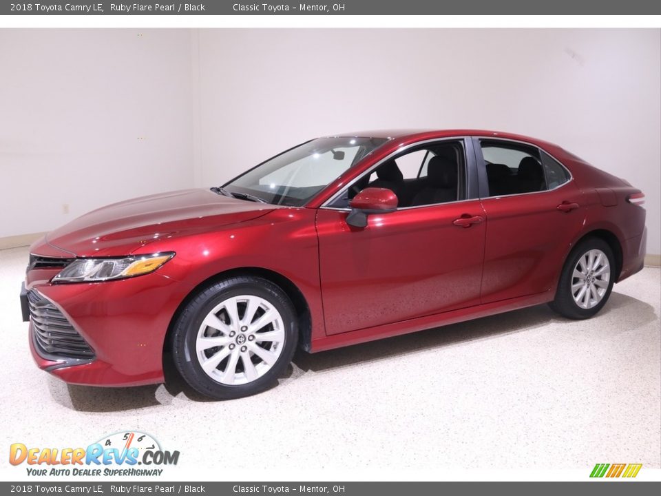 2018 Toyota Camry LE Ruby Flare Pearl / Black Photo #3