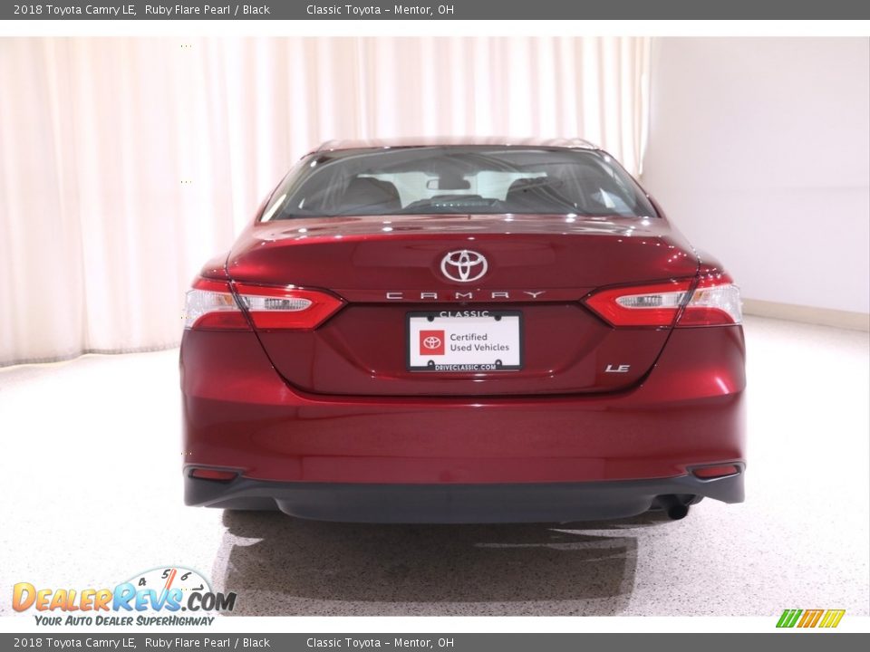 2018 Toyota Camry LE Ruby Flare Pearl / Black Photo #17