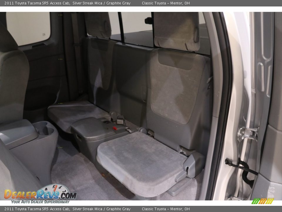 2011 Toyota Tacoma SR5 Access Cab Silver Streak Mica / Graphite Gray Photo #11