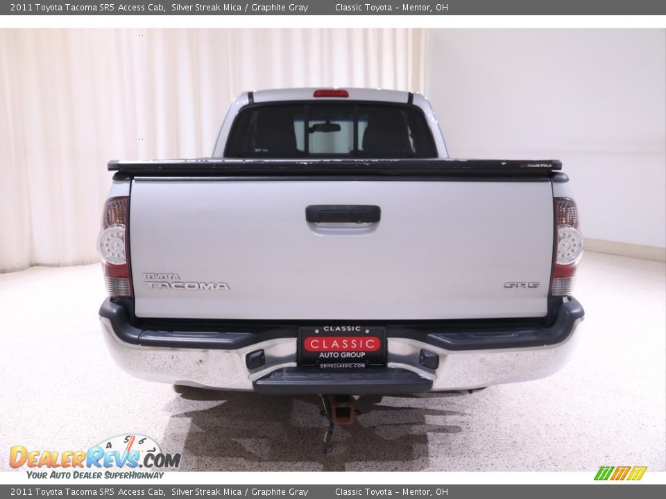2011 Toyota Tacoma SR5 Access Cab Silver Streak Mica / Graphite Gray Photo #12