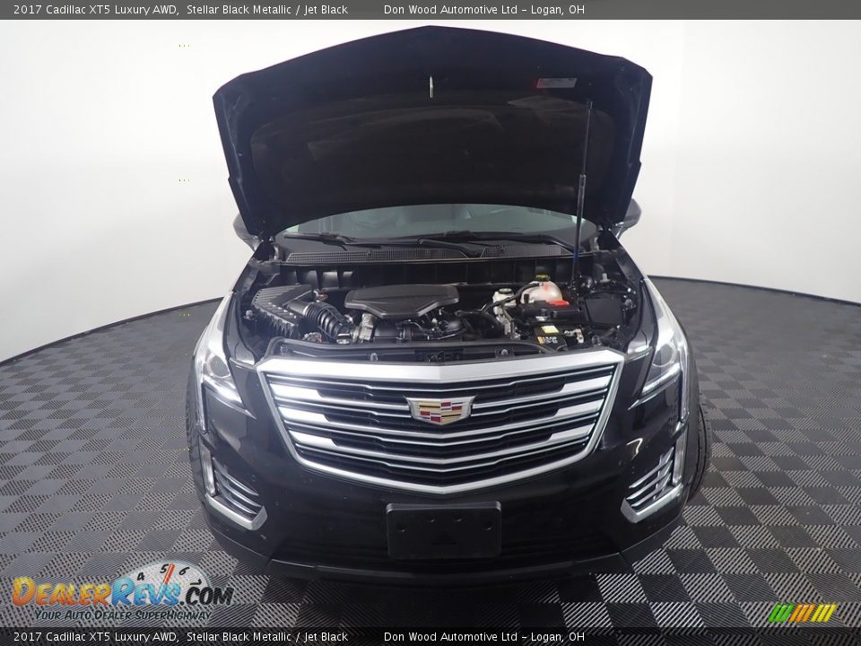 2017 Cadillac XT5 Luxury AWD Stellar Black Metallic / Jet Black Photo #7