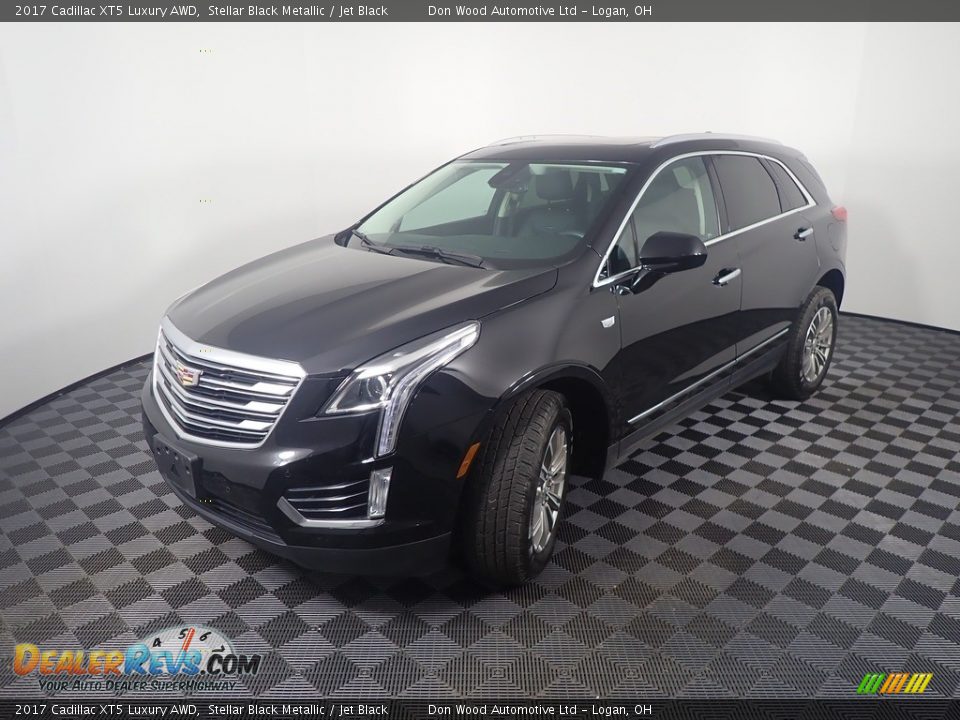 2017 Cadillac XT5 Luxury AWD Stellar Black Metallic / Jet Black Photo #9