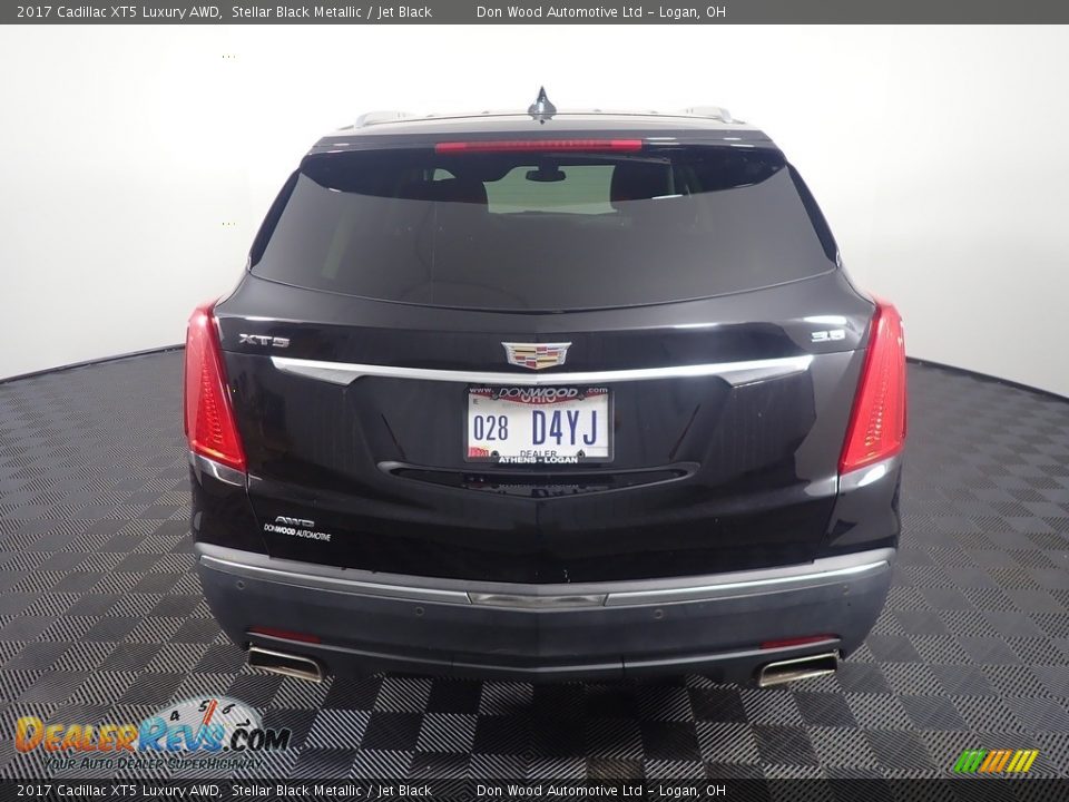 2017 Cadillac XT5 Luxury AWD Stellar Black Metallic / Jet Black Photo #12