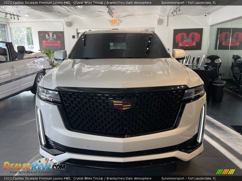 2021 Cadillac Escalade Premium Luxury 4WD Crystal White Tricoat / Brandy/Very Dark Atmosphere Photo #8