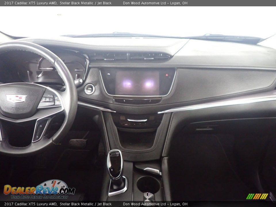 2017 Cadillac XT5 Luxury AWD Stellar Black Metallic / Jet Black Photo #24