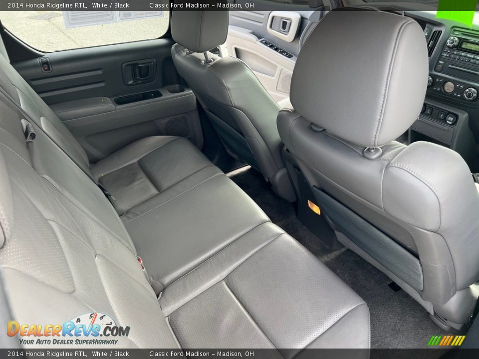 2014 Honda Ridgeline RTL White / Black Photo #16