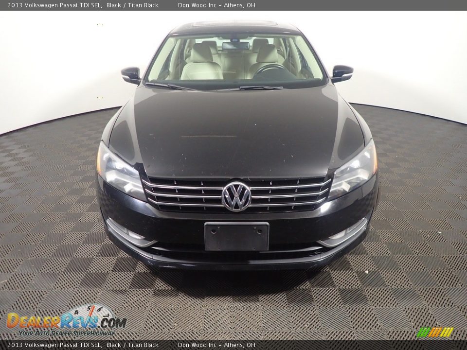 2013 Volkswagen Passat TDI SEL Black / Titan Black Photo #7