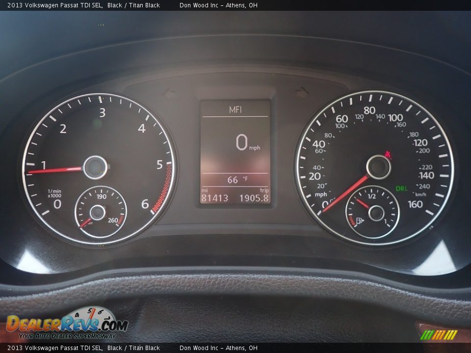 2013 Volkswagen Passat TDI SEL Black / Titan Black Photo #30