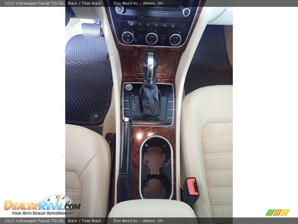 2013 Volkswagen Passat TDI SEL Black / Titan Black Photo #34