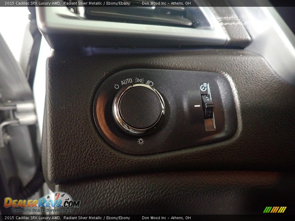 2015 Cadillac SRX Luxury AWD Radiant Silver Metallic / Ebony/Ebony Photo #31