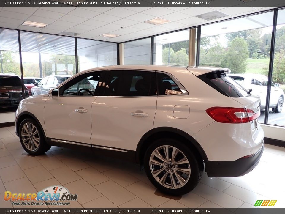 2018 Lincoln MKX Reserve AWD White Platinum Metallic Tri-Coat / Terracotta Photo #2