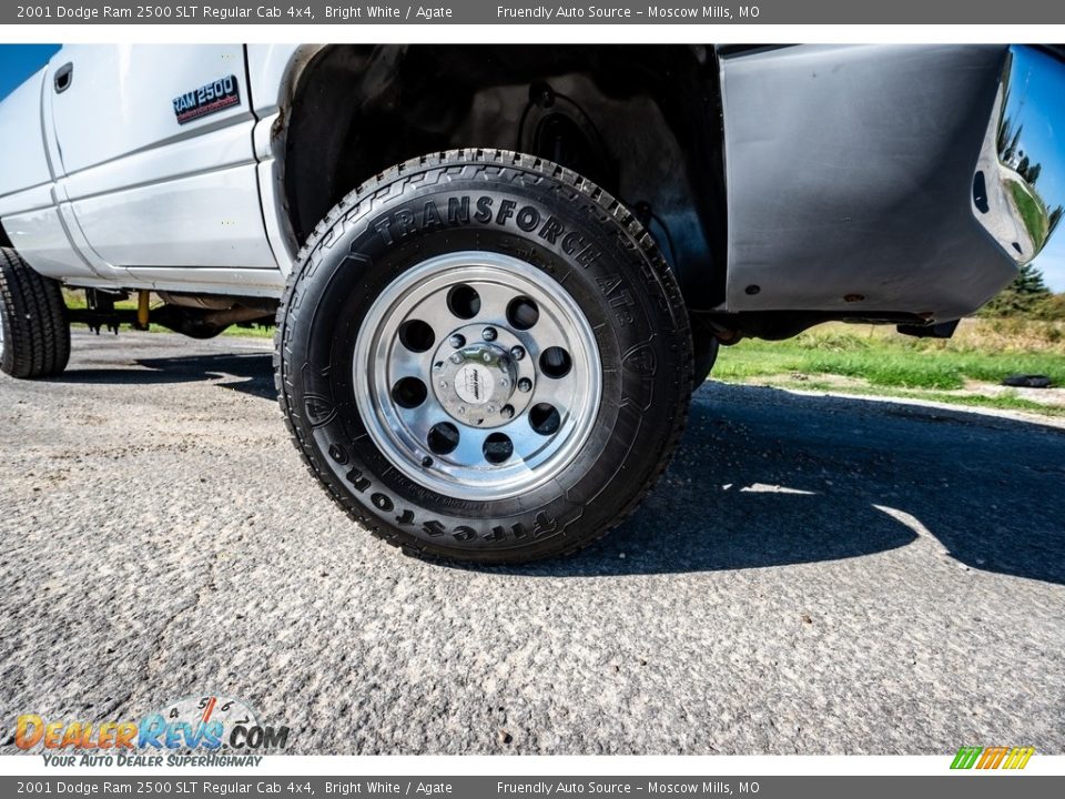 Custom Wheels of 2001 Dodge Ram 2500 SLT Regular Cab 4x4 Photo #2