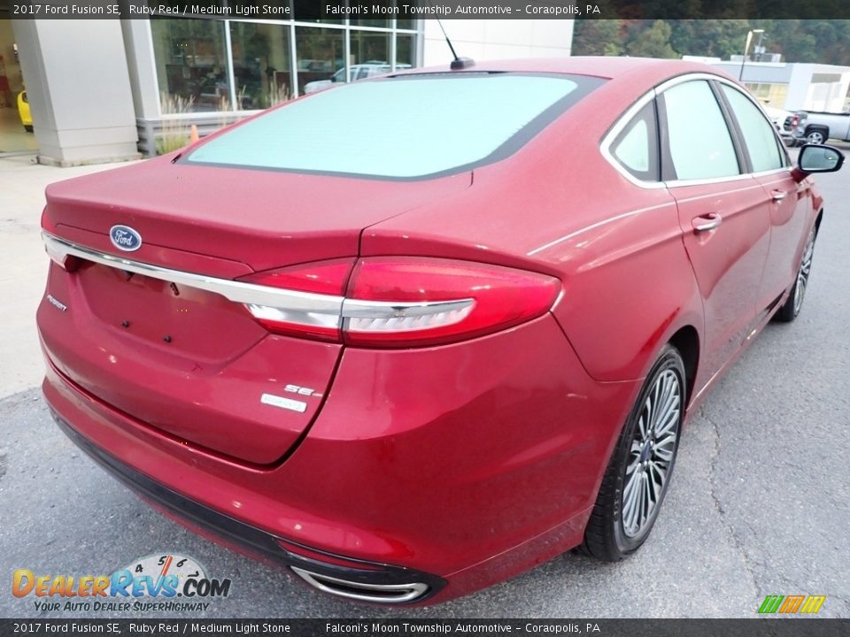 2017 Ford Fusion SE Ruby Red / Medium Light Stone Photo #2