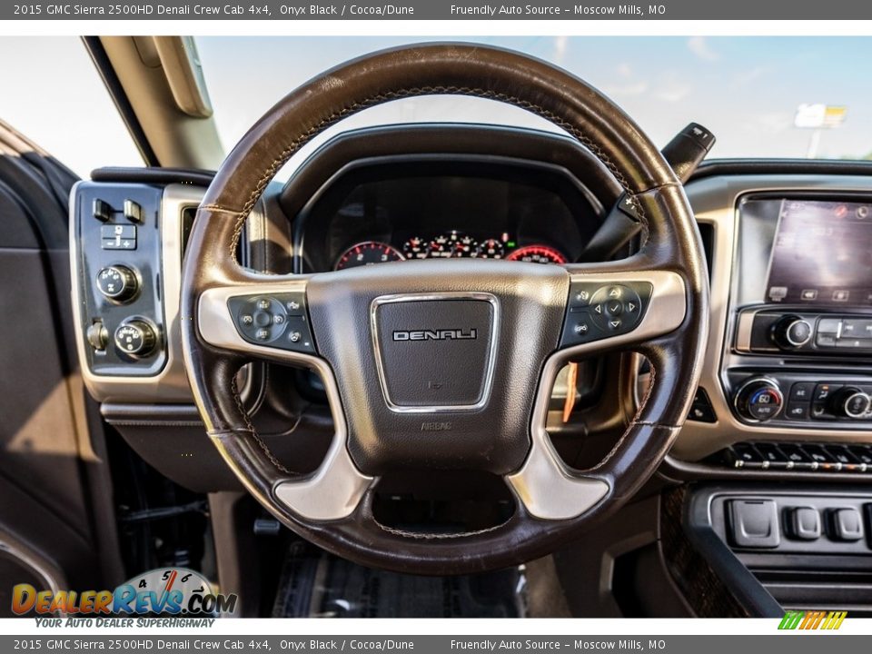 2015 GMC Sierra 2500HD Denali Crew Cab 4x4 Onyx Black / Cocoa/Dune Photo #33