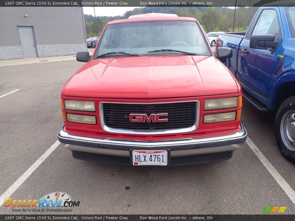 1997 GMC Sierra 1500 SL Extended Cab Victory Red / Pewter Gray Photo #4