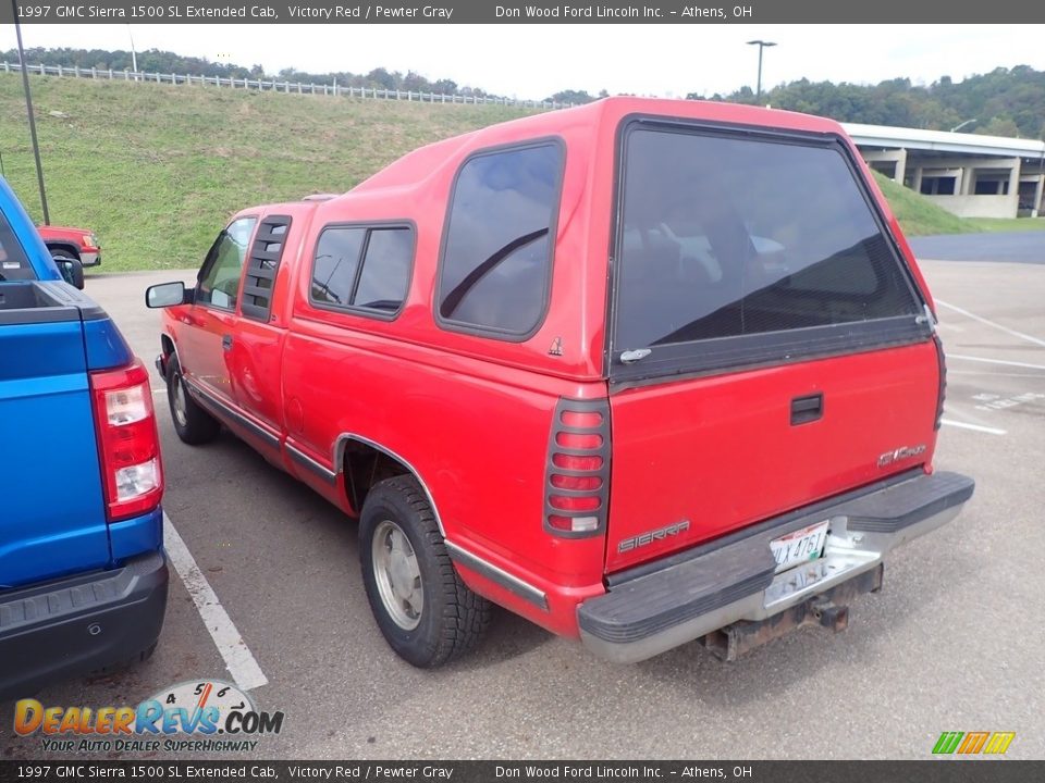 1997 GMC Sierra 1500 SL Extended Cab Victory Red / Pewter Gray Photo #9