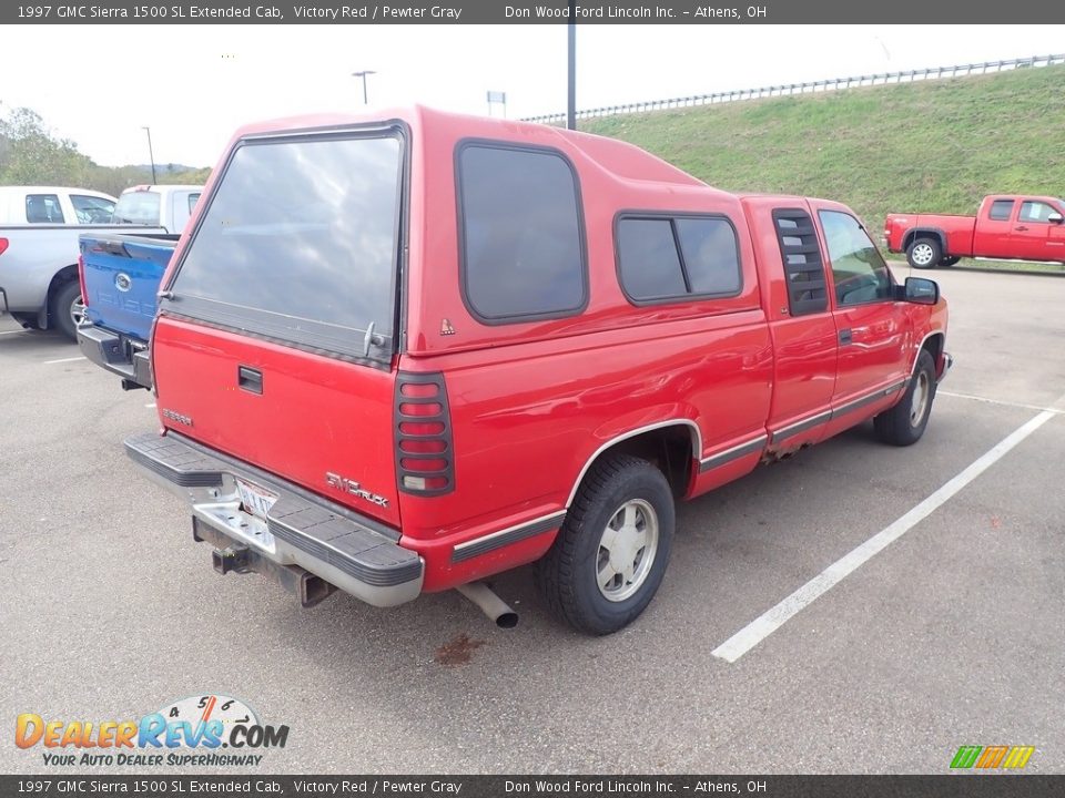 1997 GMC Sierra 1500 SL Extended Cab Victory Red / Pewter Gray Photo #11