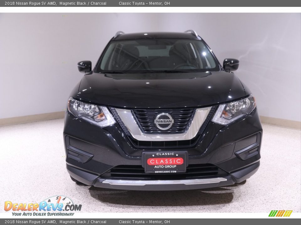 2018 Nissan Rogue SV AWD Magnetic Black / Charcoal Photo #2