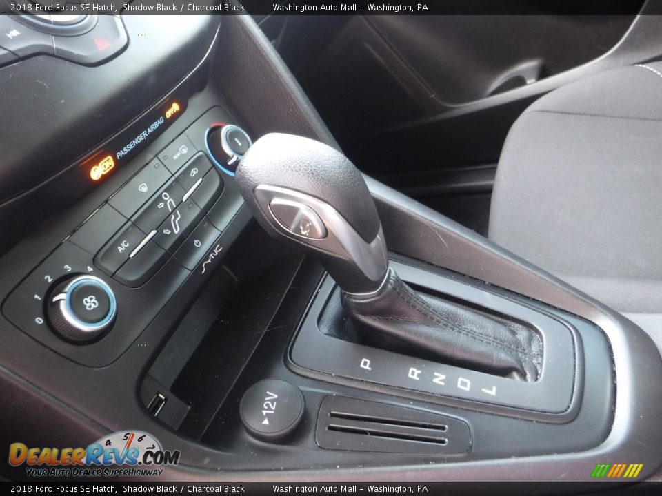 2018 Ford Focus SE Hatch Shadow Black / Charcoal Black Photo #15