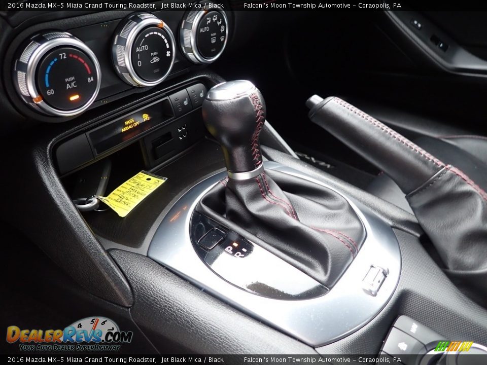 2016 Mazda MX-5 Miata Grand Touring Roadster Shifter Photo #17