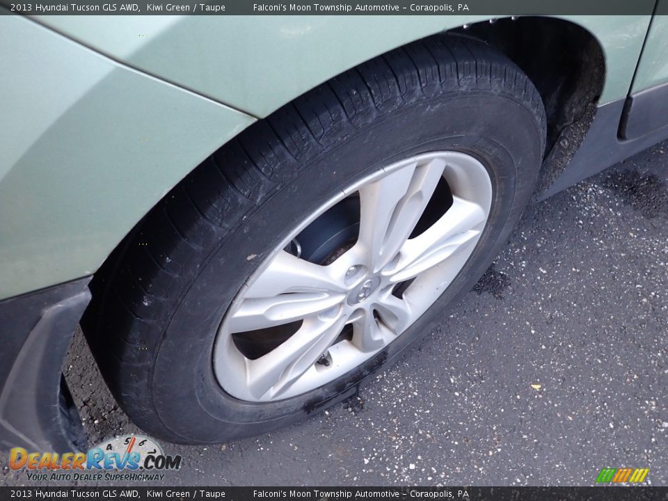 2013 Hyundai Tucson GLS AWD Kiwi Green / Taupe Photo #5