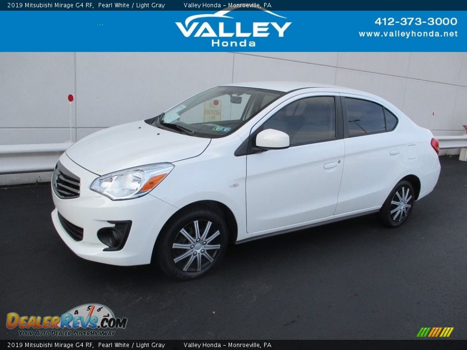 2019 Mitsubishi Mirage G4 RF Pearl White / Light Gray Photo #1