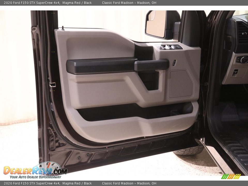 2020 Ford F150 STX SuperCrew 4x4 Magma Red / Black Photo #4