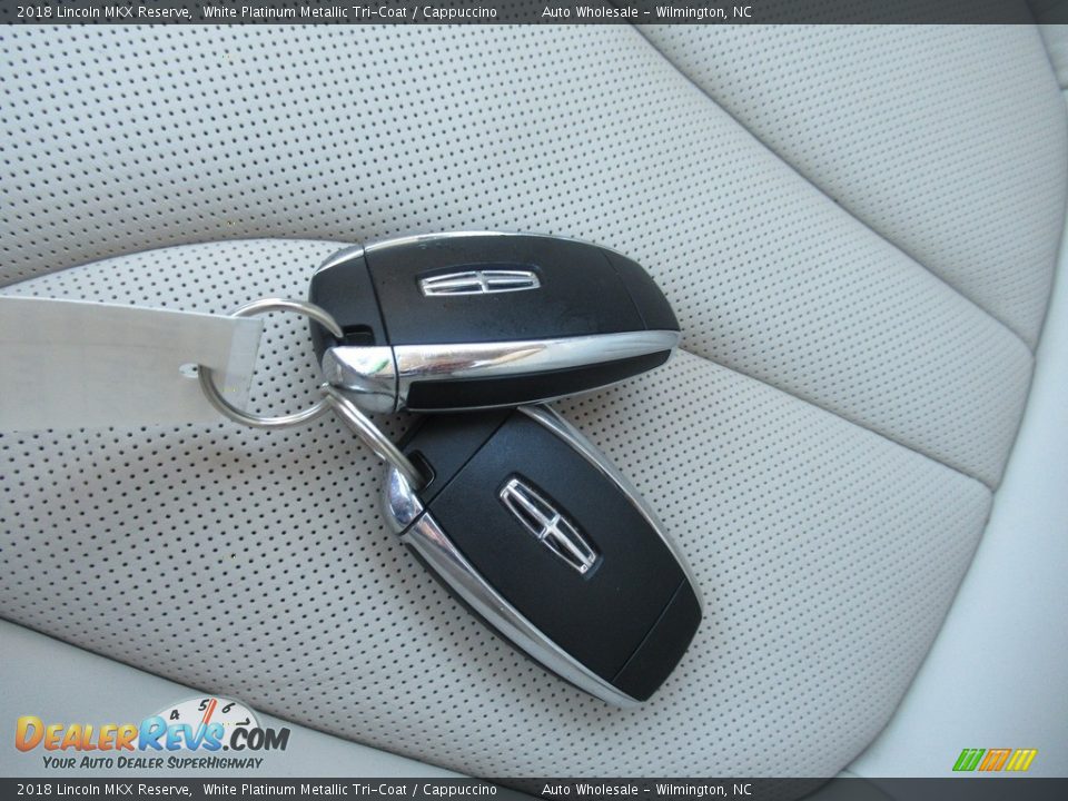 2018 Lincoln MKX Reserve White Platinum Metallic Tri-Coat / Cappuccino Photo #20