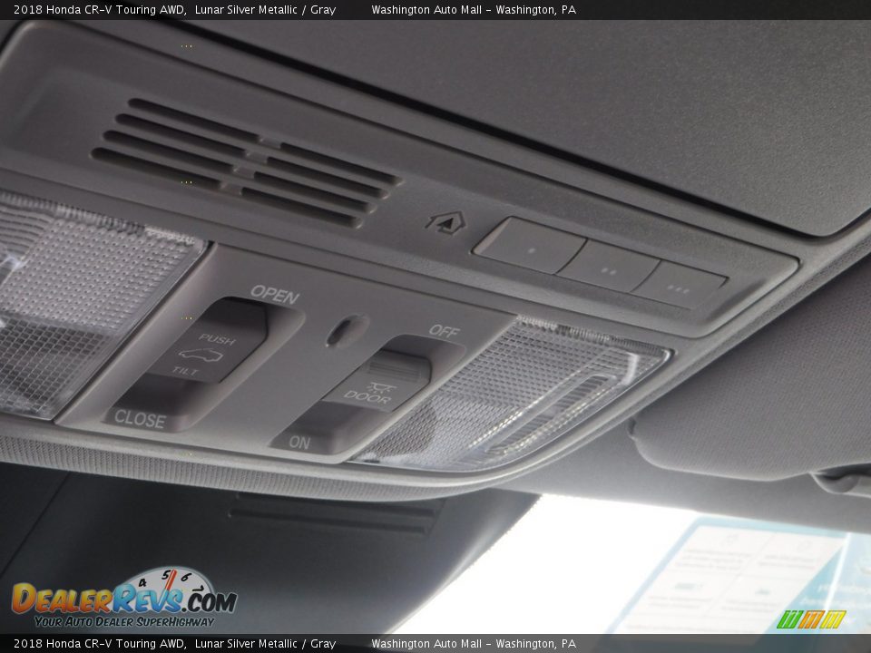 2018 Honda CR-V Touring AWD Lunar Silver Metallic / Gray Photo #28