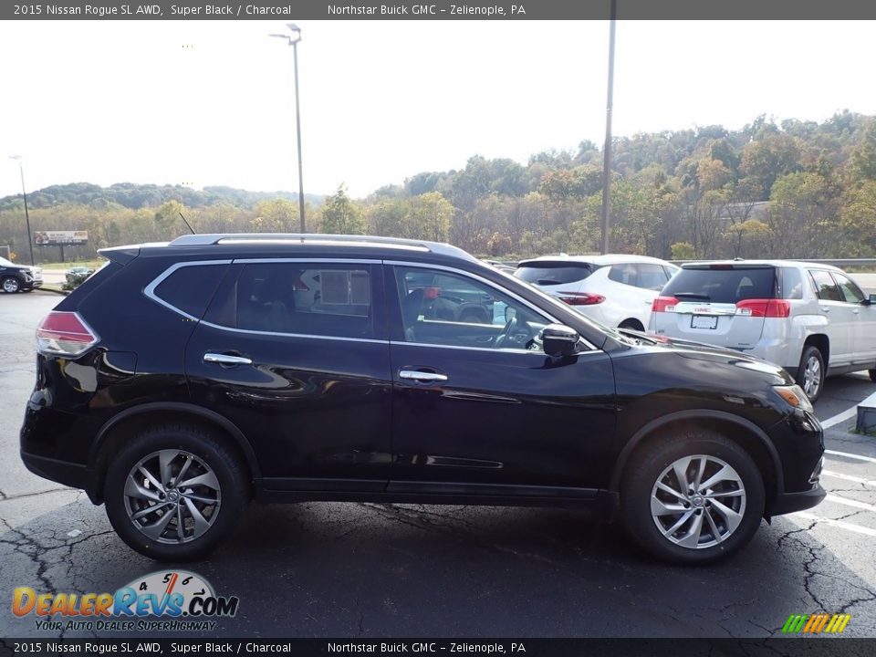 2015 Nissan Rogue SL AWD Super Black / Charcoal Photo #5