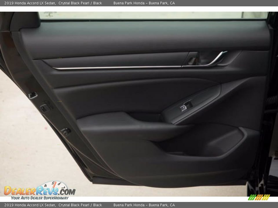 2019 Honda Accord LX Sedan Crystal Black Pearl / Black Photo #32