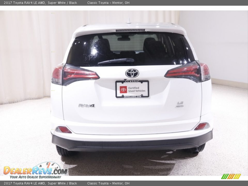 2017 Toyota RAV4 LE AWD Super White / Black Photo #16