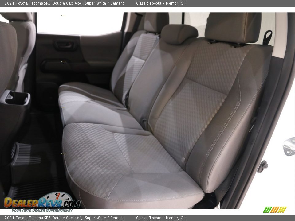 2021 Toyota Tacoma SR5 Double Cab 4x4 Super White / Cement Photo #15